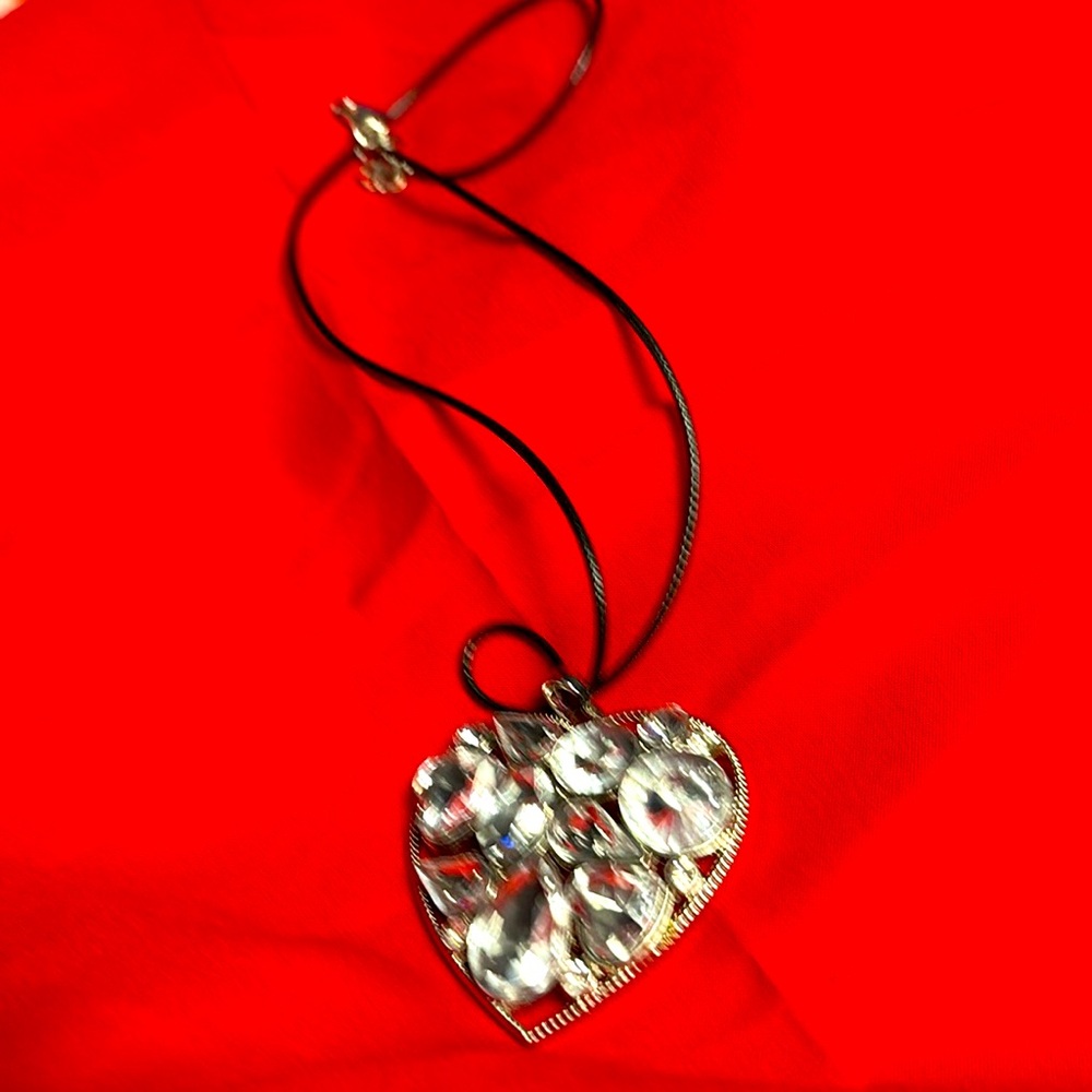 Lg. Rinestone Heart Necklace